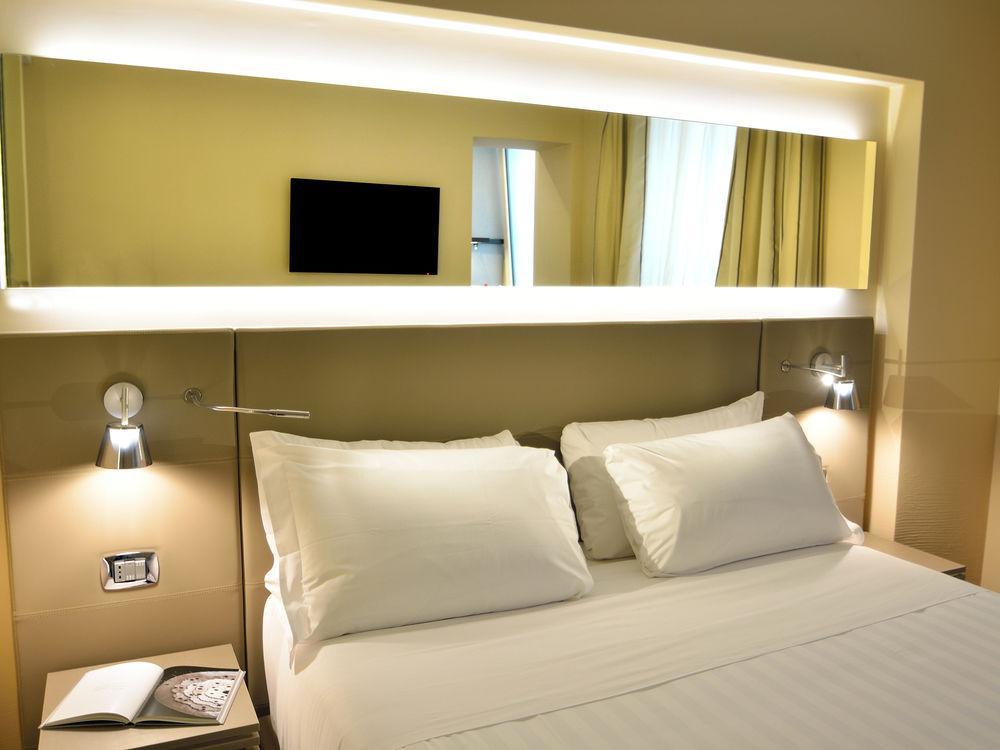 Quirinale Luxury Rooms Рим Экстерьер фото