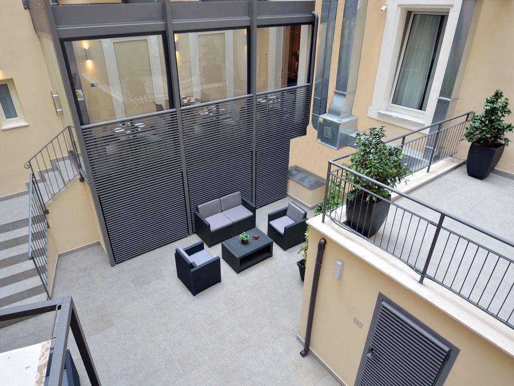 Quirinale Luxury Rooms Рим Экстерьер фото