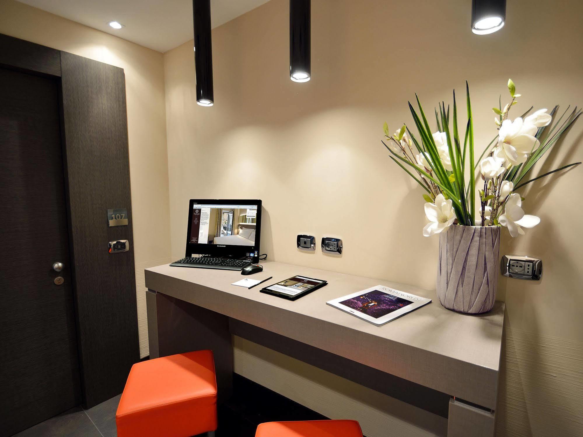 Quirinale Luxury Rooms Рим Экстерьер фото